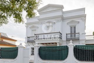 Chalet  Avenida tío pepe. Gilmar 956928989. chalet independiente en jerez norte