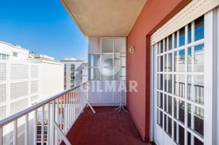 Pis  Calle san carlos. Gilmar 956928989. piso en centro histórico cádiz