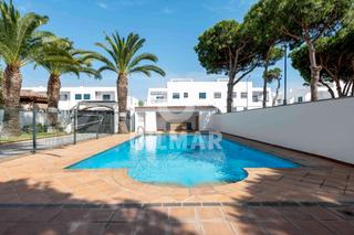 Xalet a La Barrosa. Gilmar 956928989. chalet independiente en la barrosa