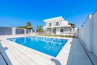 Xalet a Valdelagrana. Gilmar 956928989. chalet independiente en valdelagrana