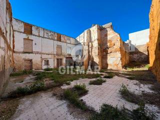 Terreny residencial a Casco Histórico - Zona Alta. Gilmar 956928989. solar urbano en centro histórico del puerto