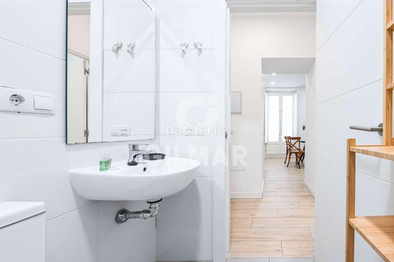 Foto 10e147f3-4d44-49e3-8e61-da331e0457e9. Piso gilmar 956928989. piso reformado en Centro Histórico en Cádiz