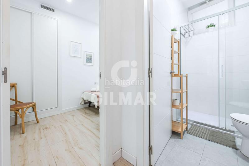 Foto b85258ce-0edc-4025-aa11-3593548355df. Piso gilmar 956928989. piso reformado en Centro Histórico en Cádiz
