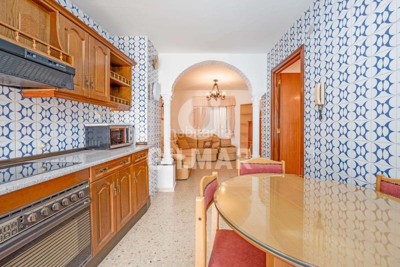 Foto 11d88d5b-b0cd-4a8a-93a6-e99fe12f7855. Piso gilmar 956928989. piso en Plaza de toros - Venta Vargas - Capitania San Fernando
