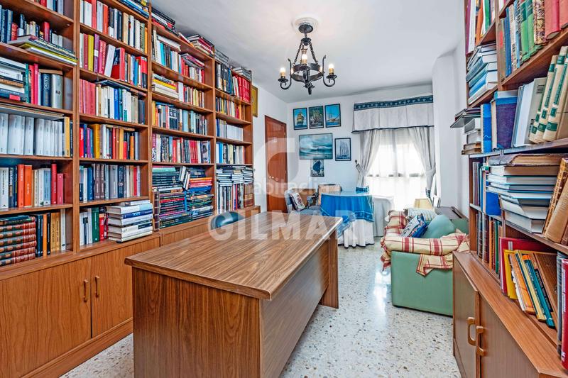 Foto 5cdaa733-75a3-4f1c-9e36-3b79a85ce905. Piso gilmar 956928989. piso en Plaza de toros - Venta Vargas - Capitania San Fernando