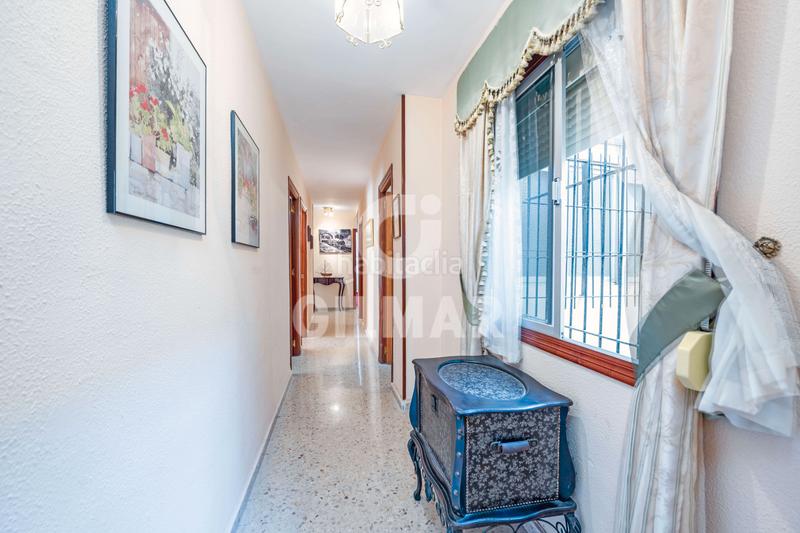 Foto cf571743-2bd8-4b16-9079-abe988d20d72. Piso gilmar 956928989. piso en Plaza de toros - Venta Vargas - Capitania San Fernando