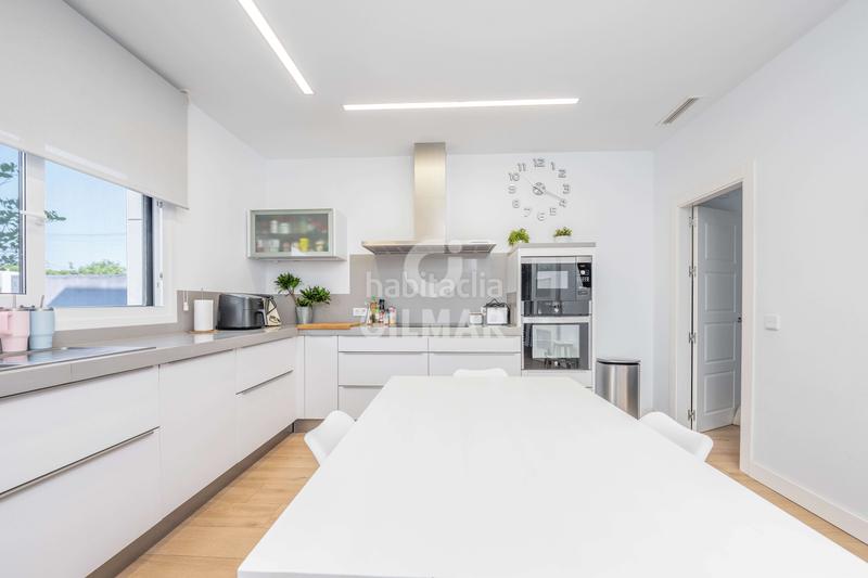 Foto 0789493e-a969-42b5-af72-55eb7b8428a2. Xalet amb calefacció piscina a Valdelagrana Puerto de Santa María (El)