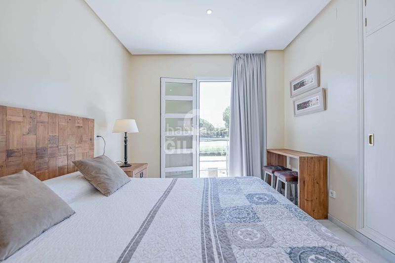 Foto 060d9134-7d00-4bb7-9a81-c93e8ce767c3. Xalet amb calefacció aparcament piscina a Novo Sancti Petri Chiclana de la Frontera