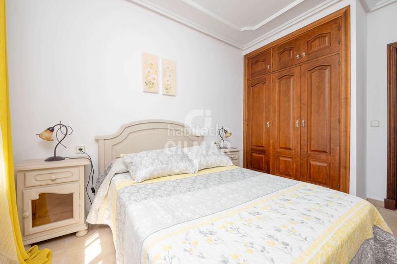 Foto 1f37ce33-1000-4716-9e6b-3b3f71bcd512. Chalet descubre este espectacular chalet independiente situado en la prestigiosa zona de La Barrosa, , un encla en Chiclana de la Frontera