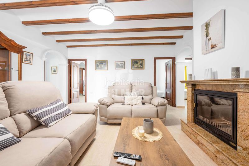 Foto 51f0bdc8-eee2-4340-93f1-86e517d92939. Chalet descubre este espectacular chalet independiente situado en la prestigiosa zona de La Barrosa, , un encla en Chiclana de la Frontera