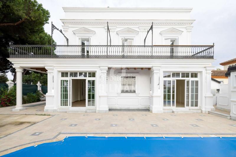 Foto 2f25a930-f7e4-4102-b138-1e397d6a3944. Xalet amb calefacció aparcament piscina a Pozoalbero Jerez de la Frontera