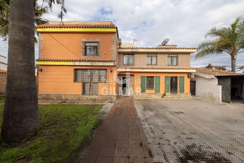 Foto 3bf88596-1639-413b-b81a-26e459f8a6e0. Xalet amb piscina a Valdelagrana Puerto de Santa María (El)