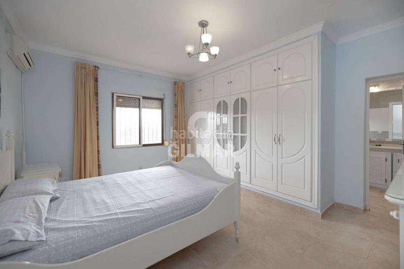 Foto 478ab4c8-94cd-4080-a1d5-fd58d26a6280. Xalet amb piscina a Valdelagrana Puerto de Santa María (El)