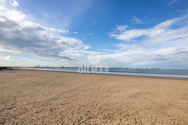 Foto 9ad54a98-7b51-4cfc-821a-4ce21f82eb99. Xalet amb piscina a Valdelagrana Puerto de Santa María (El)