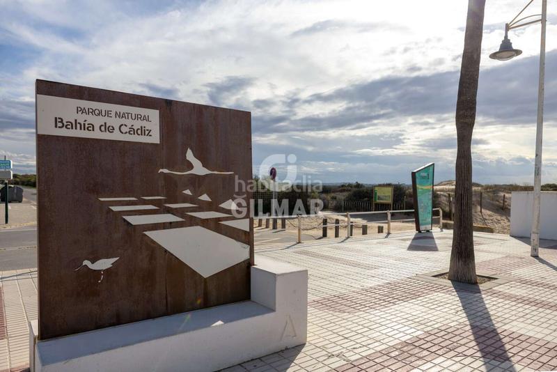 Foto ab44683b-dcba-4e9c-972c-cd13143f31fd. Xalet amb piscina a Valdelagrana Puerto de Santa María (El)