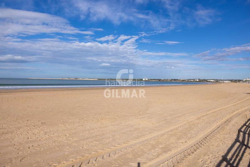 Foto cc5cf63b-78e1-4a91-aad3-bcbf7f2c9ad6. Xalet amb piscina a Valdelagrana Puerto de Santa María (El)