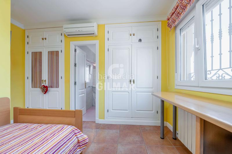 Foto 272c9a2b-6b00-4382-9587-d5fe32f6a6f7. Chalet avec chauffage parking piscine dans Novo Sancti Petri Chiclana de la Frontera