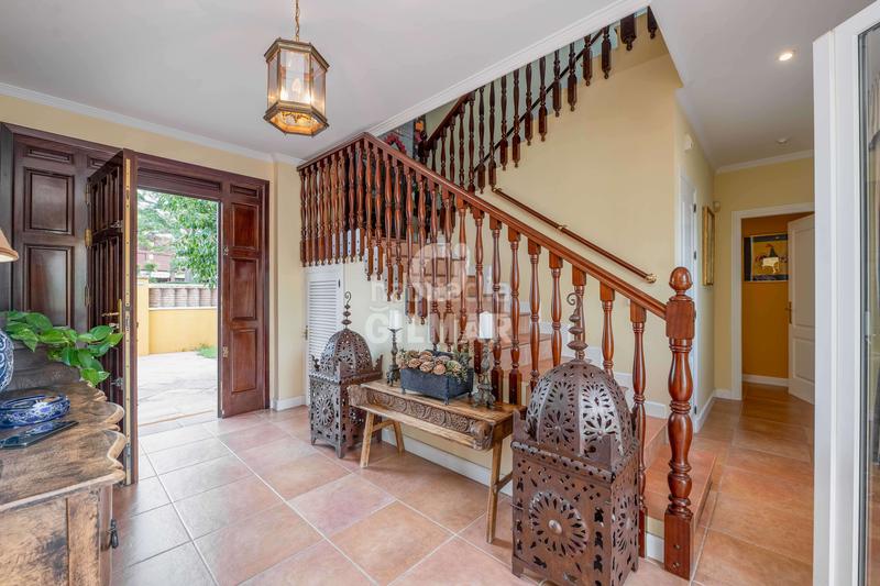 Foto 9fe10300-445a-43a8-a1ac-5e4ac2b7dc39. Chalet avec chauffage parking piscine dans Novo Sancti Petri Chiclana de la Frontera