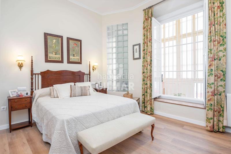 Foto 062a857d-2cd3-4de7-9860-2b72af750da3. Flat with heating in Centro Histórico Cádiz