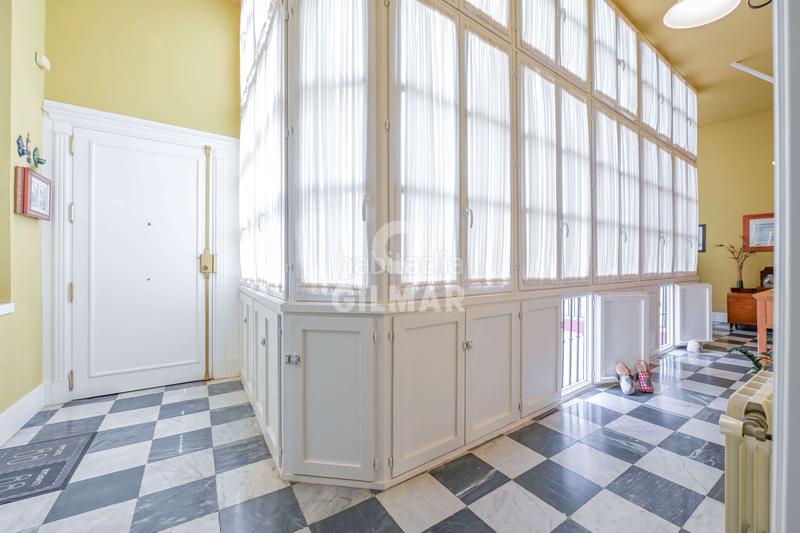 Foto 20c900b3-94f2-494a-897b-5923b7e9285a. Flat with heating in Centro Histórico Cádiz