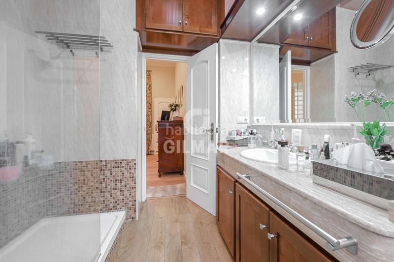 Foto 84cf63a0-05c7-498b-a8d3-8027a15c9820. Flat with heating in Centro Histórico Cádiz