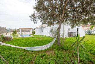 Xalet a Los Gallos. Presentamos este agradable chalet independiente con piscina, ubi