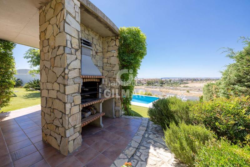 Foto f1fdd4ec-b1d3-4385-8ac0-373dab869809. Chalet avec chauffage parking piscine dans Atlanterra Zahara de los Atunes