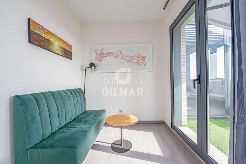 Foto 3b969f4f-22af-47eb-a444-d0906eab9b1a. Attique avec chauffage parking dans Paseo Marítimo - San José - La Laguna Cádiz