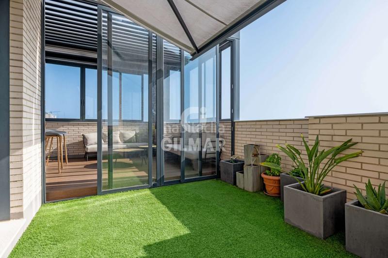 Foto b4258c7e-6ba8-4598-9fbd-cecd6714b4a8. Attique avec chauffage parking dans Paseo Marítimo - San José - La Laguna Cádiz