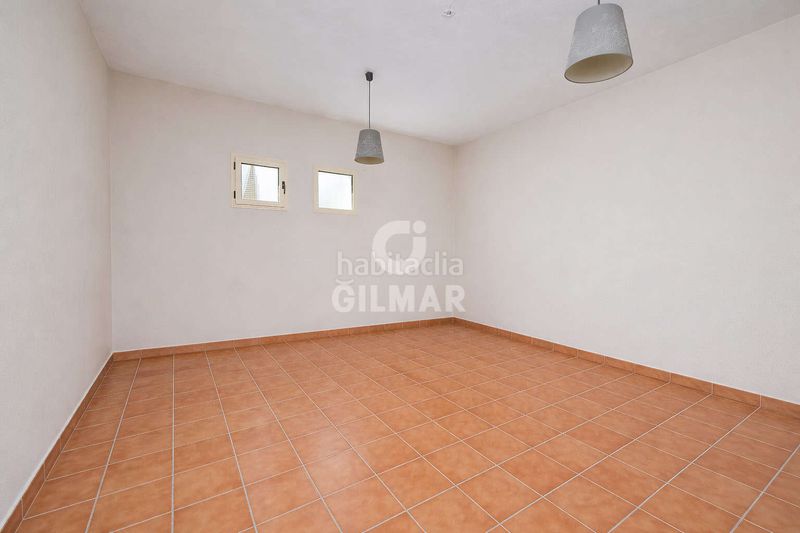 Foto 457387d1-6261-4510-a29d-fab588f90faf. Xalet amb calefacció a El Cuartón - El Bujeo Tarifa