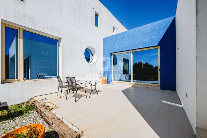 Foto a9ba6068-6978-47bb-8b09-a08c09fc65f7. Xalet amb calefacció a El Cuartón - El Bujeo Tarifa