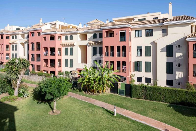 Foto 33c888c1-10f8-485a-a035-a0099654dba3. Appartement avec parking piscine dans Atlanterra Zahara de los Atunes