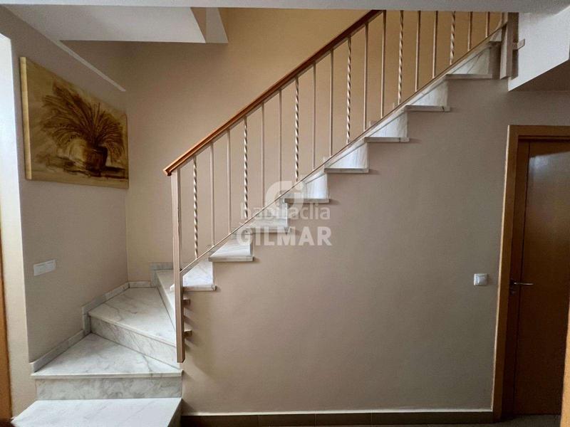 Foto bc8ba99c-1e7f-494f-8585-4f1d1bce4143. Casa adossada amb calefacció a Villamartín