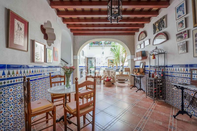 Foto 6861e1c2-8d1d-4e8c-89d0-2c92749c30d7. Reihenhaus mit heizung in Casco Histórico - Zona Alta Puerto de Santa María (El)