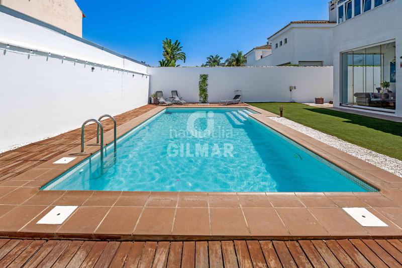 Foto 3e6feea5-bf56-4801-8950-8251988577cb. Chalet avec chauffage piscine dans Los Gallos Chiclana de la Frontera