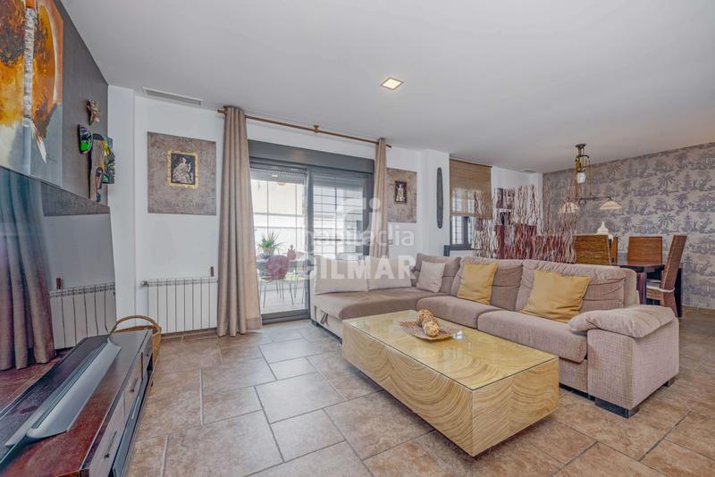 Foto 97bc6a50-2c70-4715-8394-c2179b5392f8. Chalet avec chauffage piscine dans Los Gallos Chiclana de la Frontera