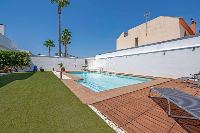 Foto a7f783eb-c850-4d0e-961e-d35b8b9b0149. Chalet avec chauffage piscine dans Los Gallos Chiclana de la Frontera