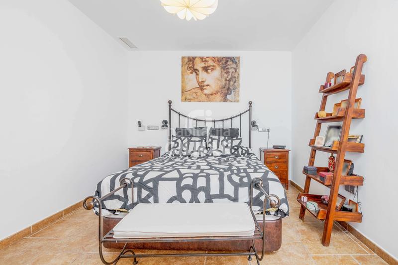 Foto b655b9c1-be51-441b-996d-776c217e26d7. Chalet avec chauffage piscine dans Los Gallos Chiclana de la Frontera