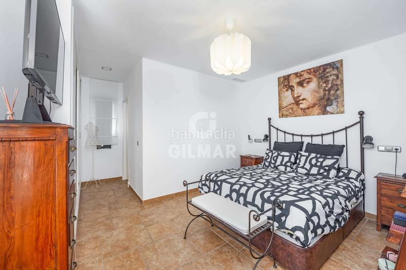 Foto bd80e43b-fd06-43a5-ad74-8a39a39c7ca2. Chalet avec chauffage piscine dans Los Gallos Chiclana de la Frontera