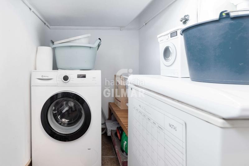 Foto c37c92eb-837f-4e40-9da0-9c40281f1e2f. Chalet avec chauffage piscine dans Los Gallos Chiclana de la Frontera