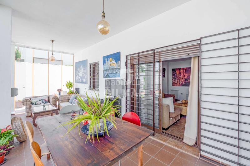 Foto c864f3fd-3623-42f0-a863-be7d3668ac25. Chalet avec chauffage piscine dans Los Gallos Chiclana de la Frontera