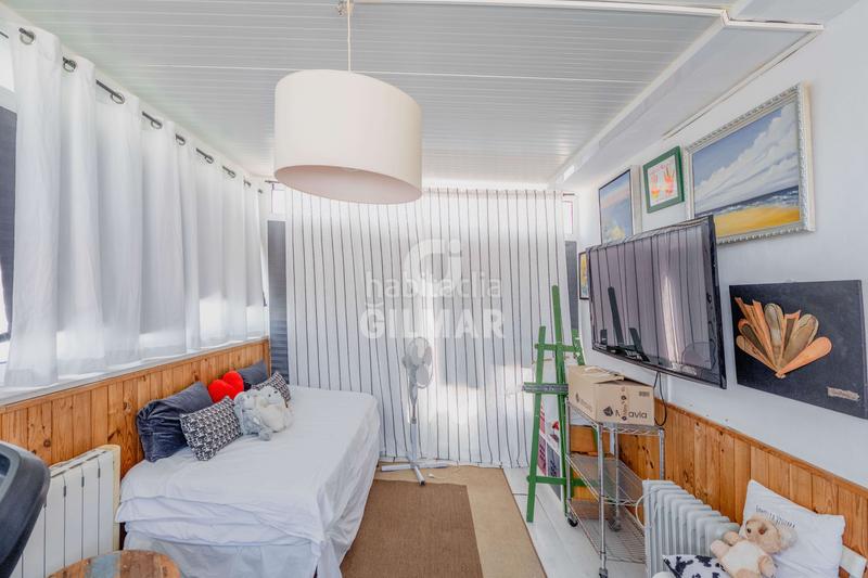 Foto e2fcce9d-cc0e-441a-a606-cec90b3bea27. Chalet avec chauffage piscine dans Los Gallos Chiclana de la Frontera