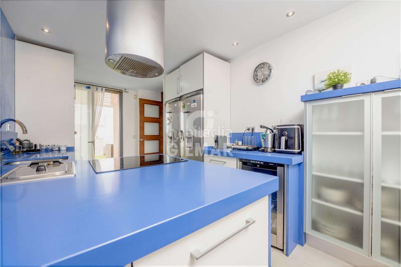 Foto 4d8426b1-cc25-4fc3-879a-15fac7f413e0. Duplex avec chauffage parking piscine dans Vistahermosa Puerto de Santa María (El)