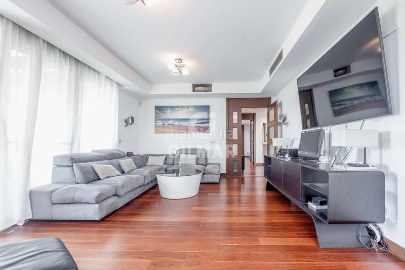 Foto a313377d-6fa3-4a3a-b0be-019538837bd2. Duplex avec chauffage parking piscine dans Vistahermosa Puerto de Santa María (El)