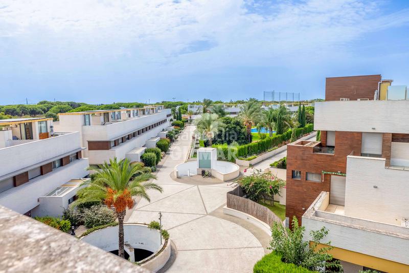 Foto ede98aa5-4169-4738-8923-661a37d0ec19. Duplex avec chauffage parking piscine dans Vistahermosa Puerto de Santa María (El)