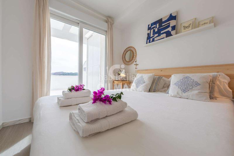 Foto 05820558-6aae-46a0-b050-d6dd25d9fb2f. Piso descubre este exclusivo apartamento ubicado en una de las zonas más envidiables , enclave privilegiado en la provincia de en Tarifa