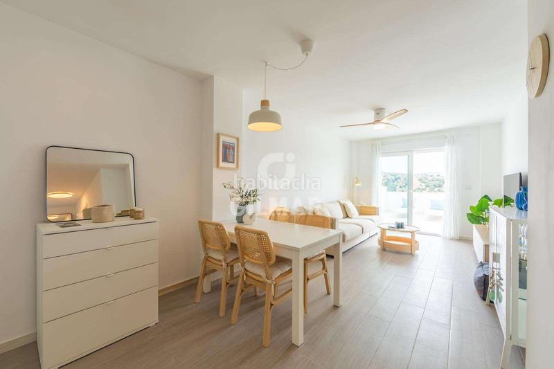 Foto cda423fc-b530-495c-b1ef-9895b14a36ef. Piso descubre este exclusivo apartamento ubicado en una de las zonas más envidiables , enclave privilegiado en la provincia de en Tarifa