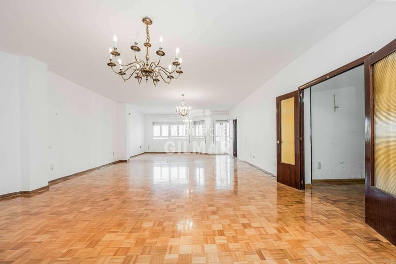 Foto 5fa5efc7-e1bf-4694-9723-4b51d21d747b. Piso exclusiva vivienda en bahía blanca, amplitud, luz y ubicación junto al marespaciosa vivienda de 200 m útiles situada en bah en Cádiz