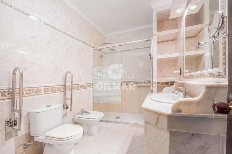 Foto 7b10f7ac-af03-460f-a39f-9399f07b376e. Piso exclusiva vivienda en bahía blanca, amplitud, luz y ubicación junto al marespaciosa vivienda de 200 m útiles situada en bah en Cádiz