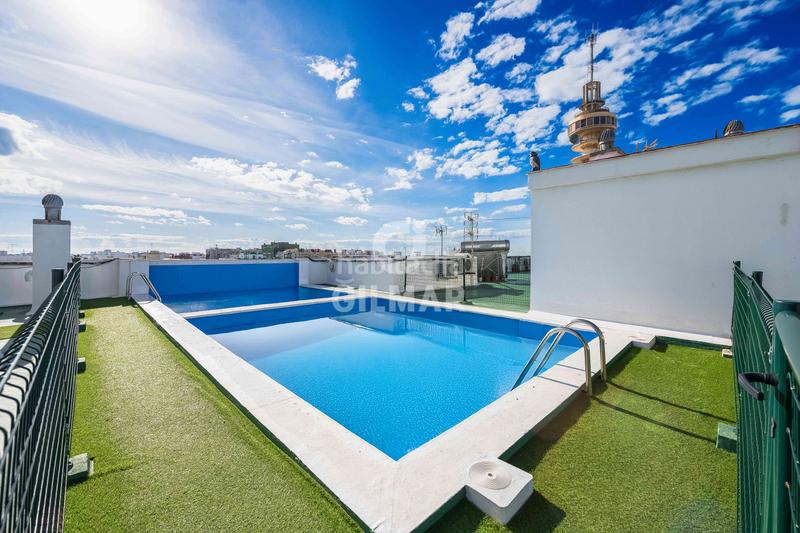 Foto a7a7b93a-1a1c-456f-8bfa-a365dfc340db. Piso exclusiva vivienda en bahía blanca, amplitud, luz y ubicación junto al marespaciosa vivienda de 200 m útiles situada en bah en Cádiz